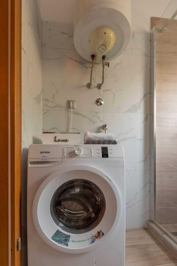 Appartement Cartolina Di Mare à Podstrana Extérieur photo